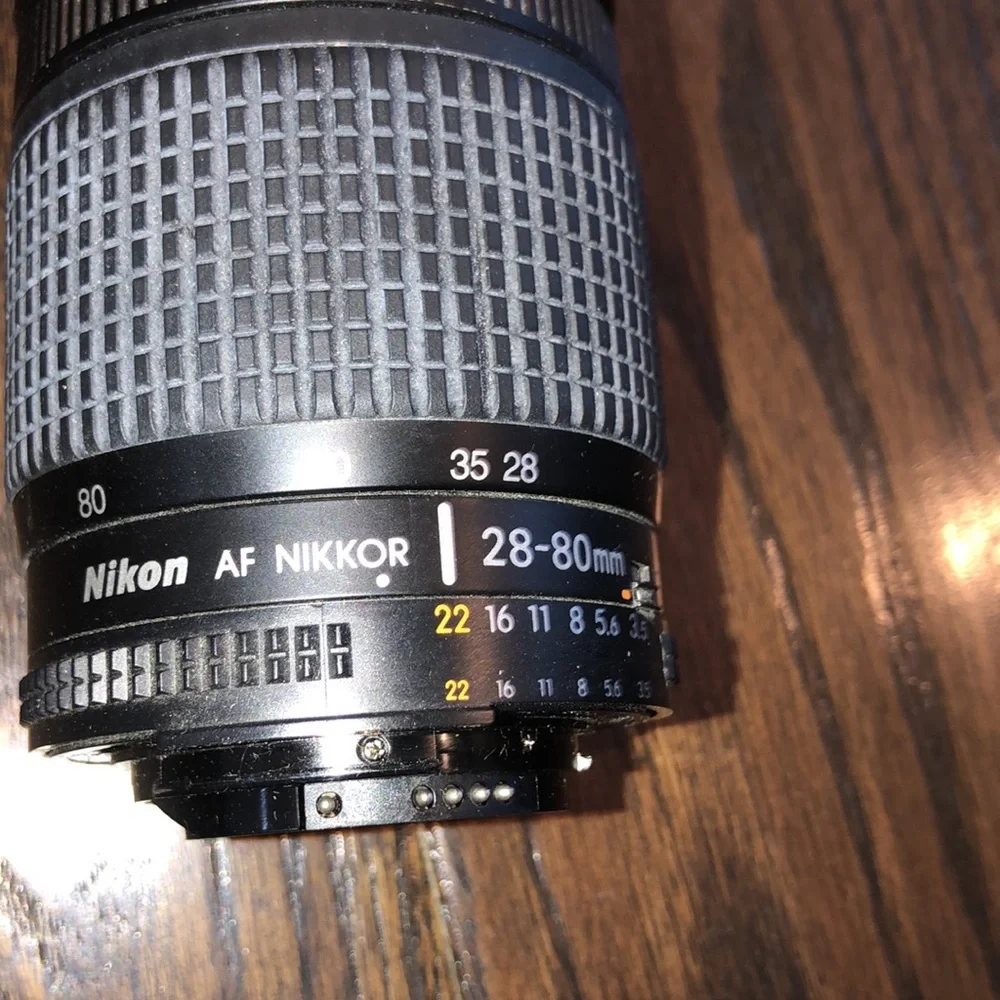 Nikon camera lens 80